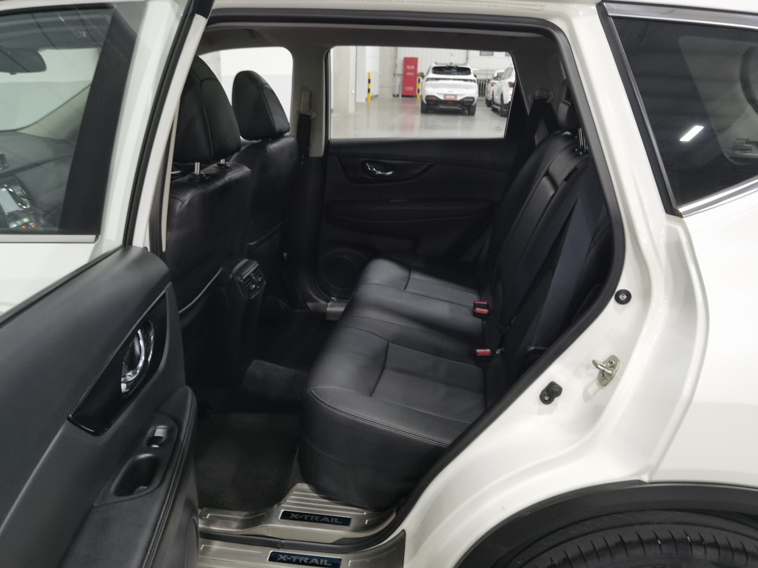 Used Nissan X-Trail 2017 2.5 AT
