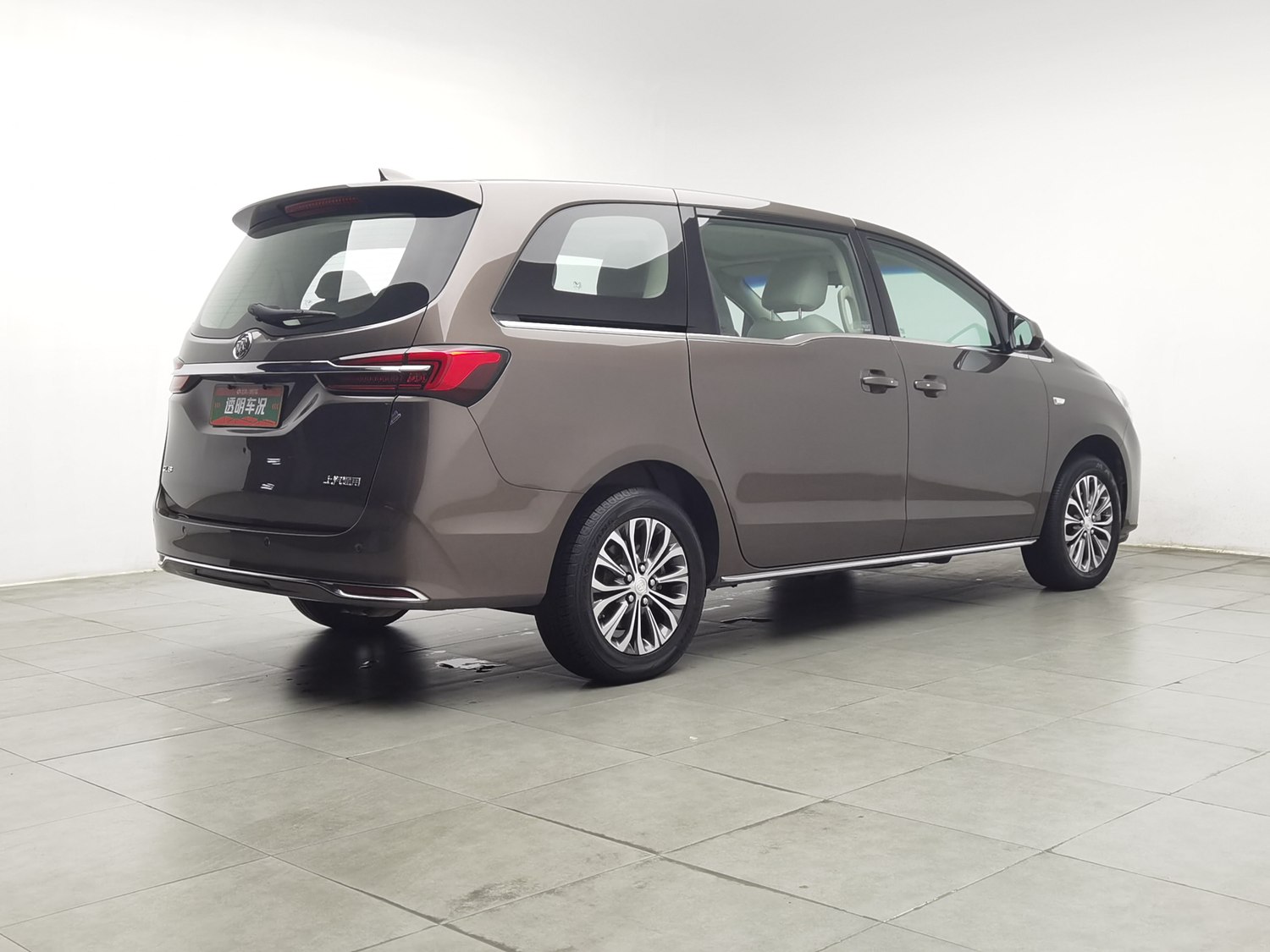 Used Buick GL8 2023 2.0 AT