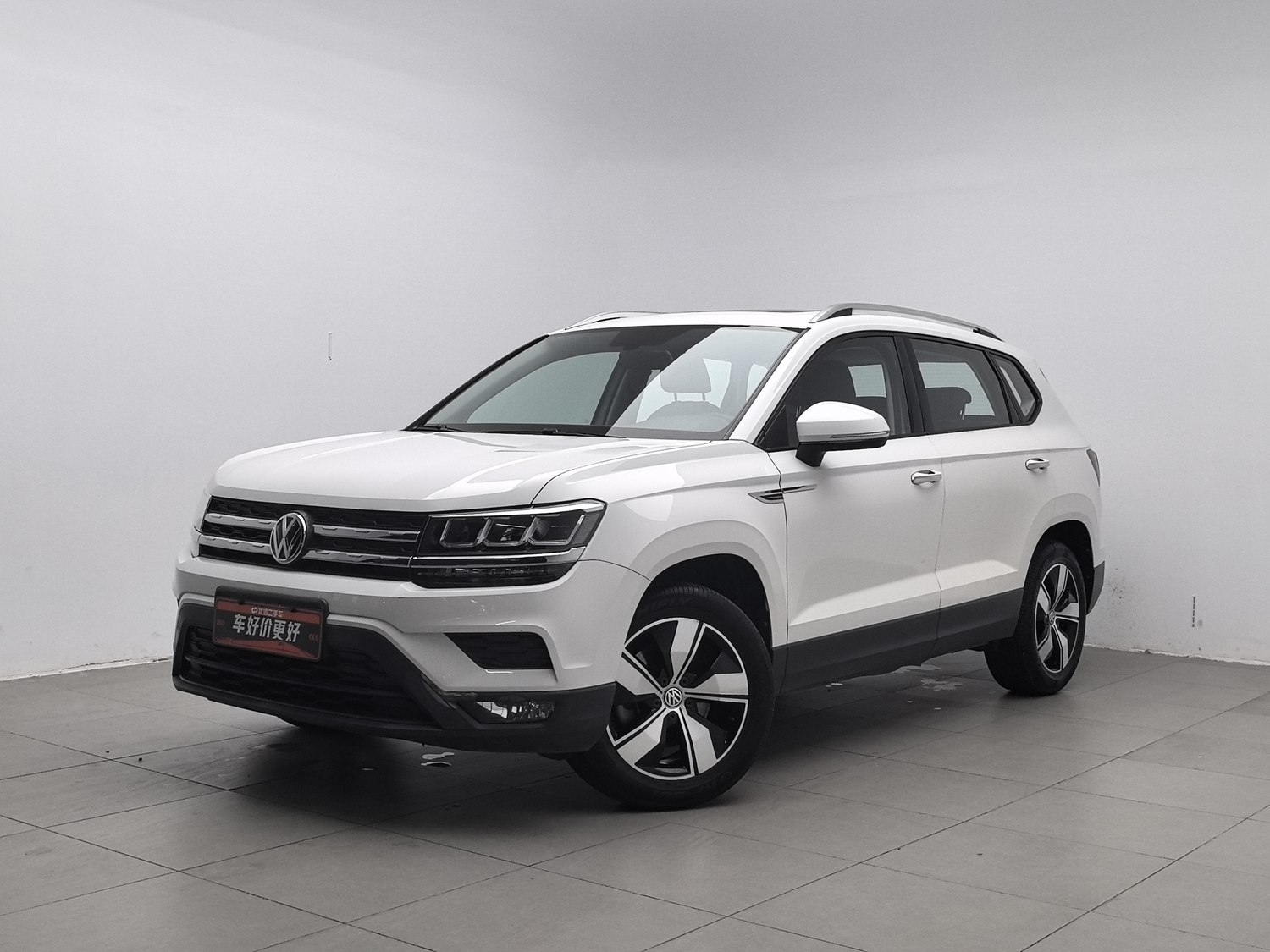 Used Volkswagen Tharu L 2020 1.4 AT