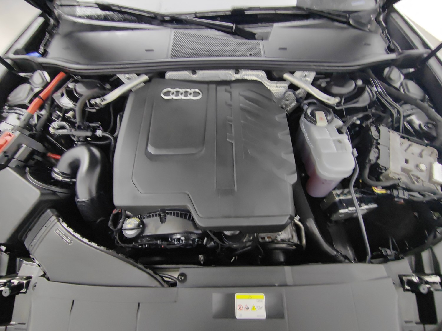Used Audi A6L 2025 2.0 AT