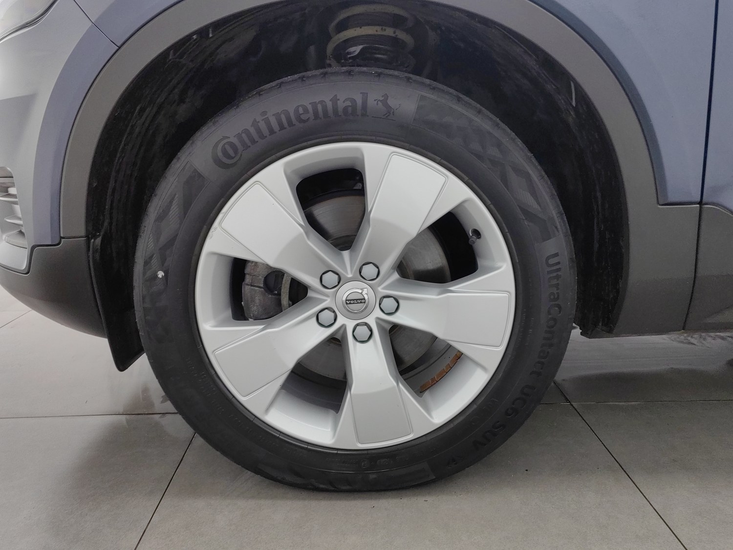 Used Volvo XC40 2022 2.0 AT