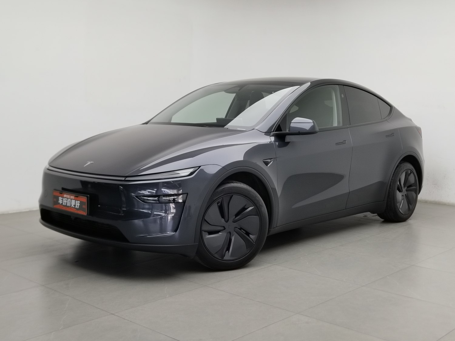 Used Tesla Model Y 2025