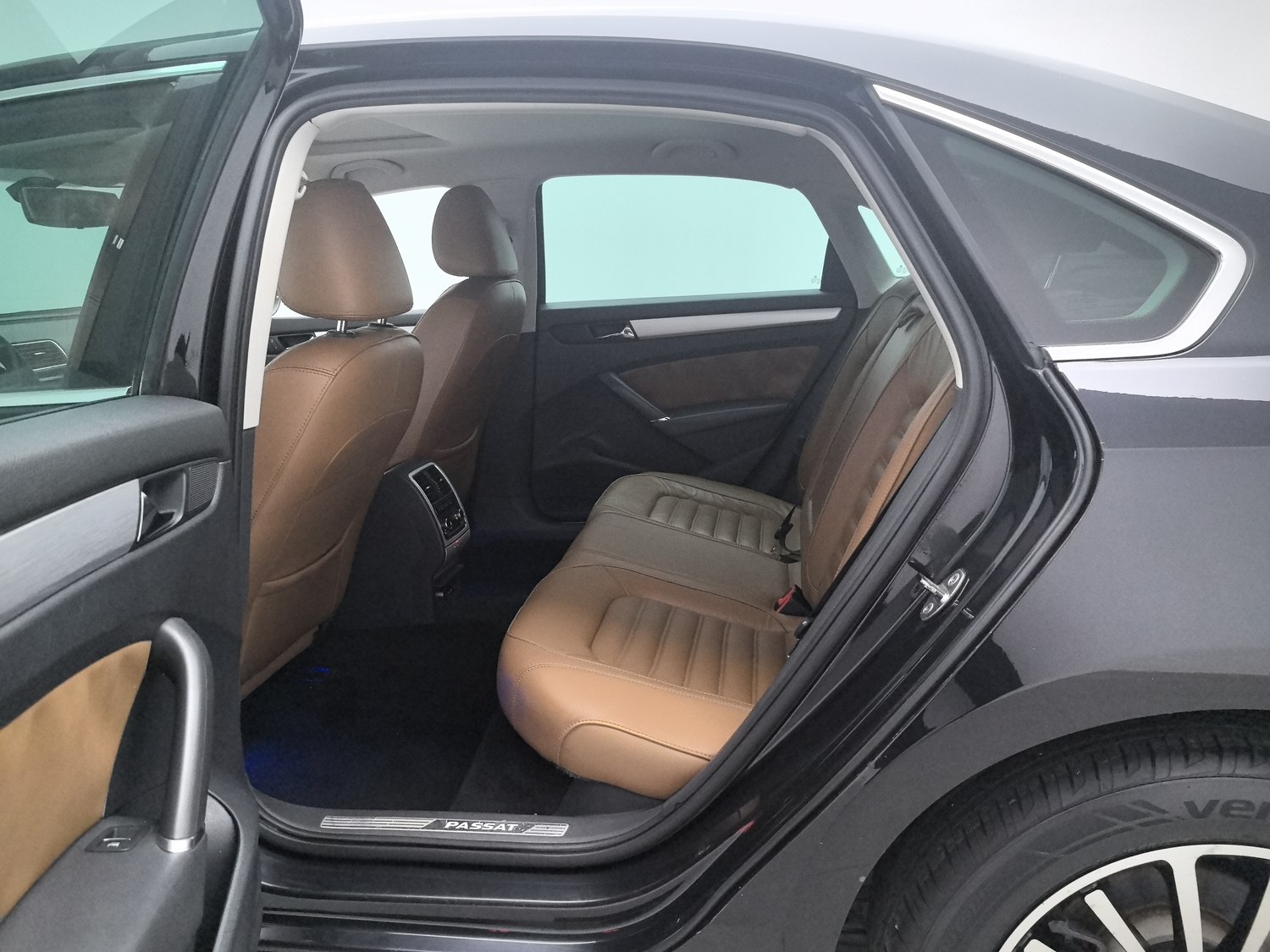 Used Volkswagen Passat 2014 1.8 AT