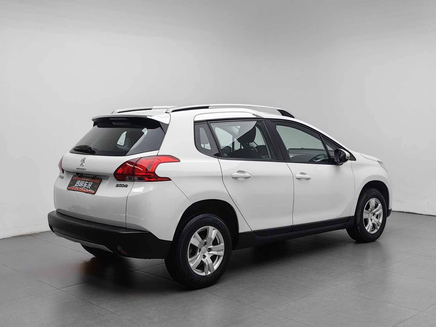 Used Peugeot 2008 2014 1.6 MT