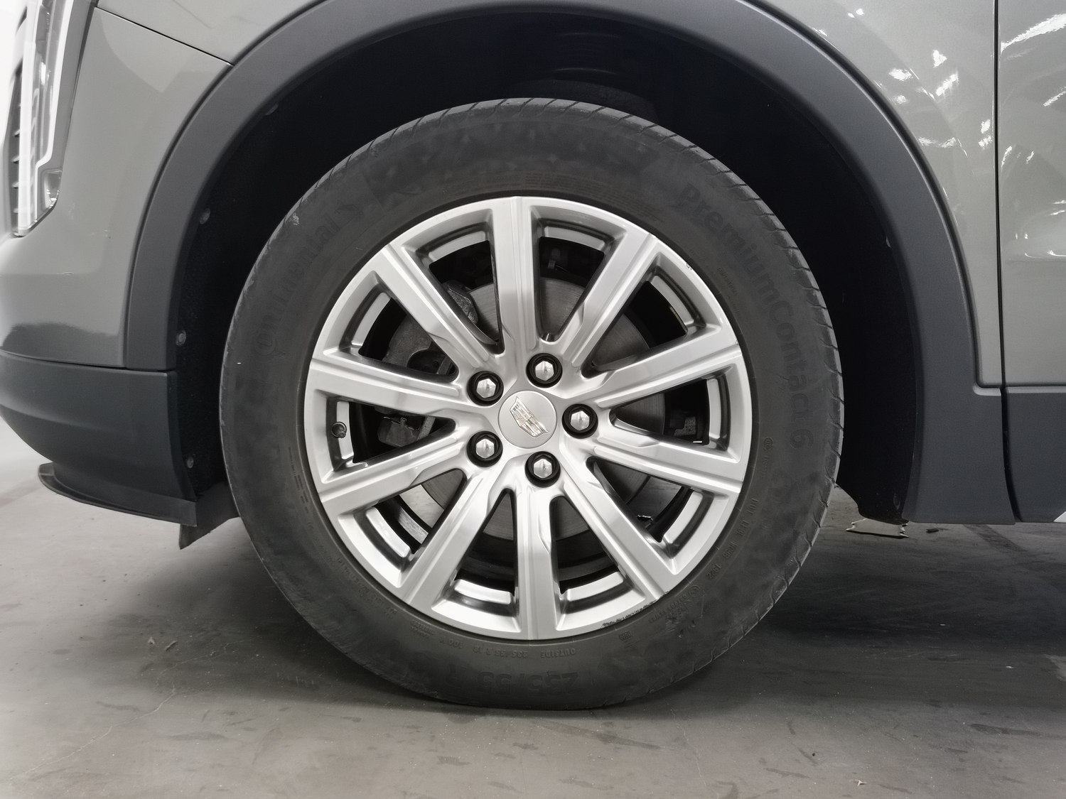 Used Cadillac XT4 2018 2.0 AT