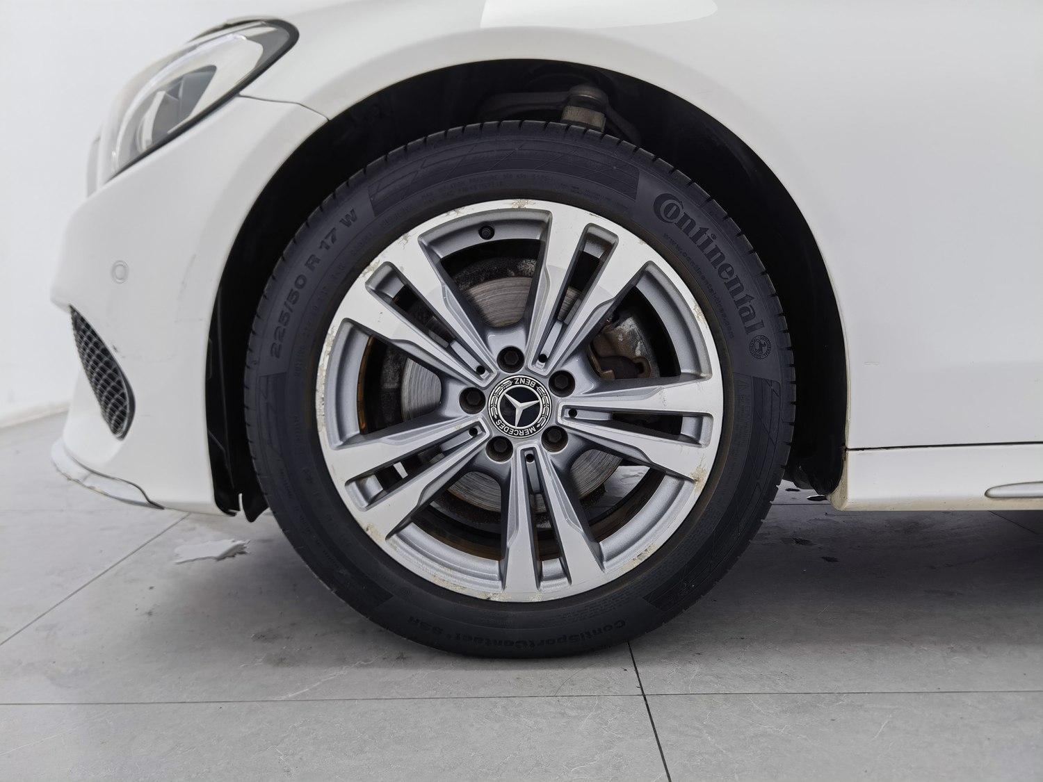 Used Mercedes-Benz C-Class 2017 2.0 AT