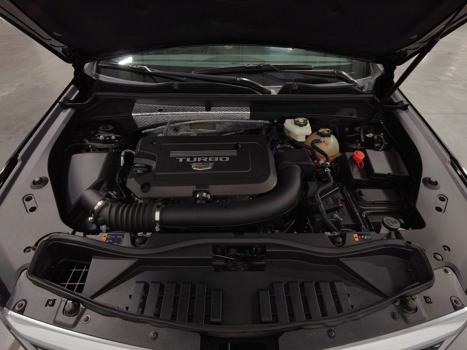 Used Cadillac XT4 2024 2.0 AT
