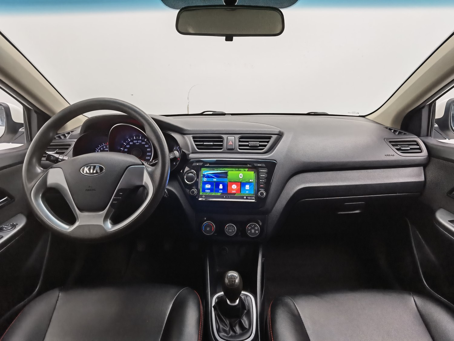 Used Kia K2 2015 1.4 MT