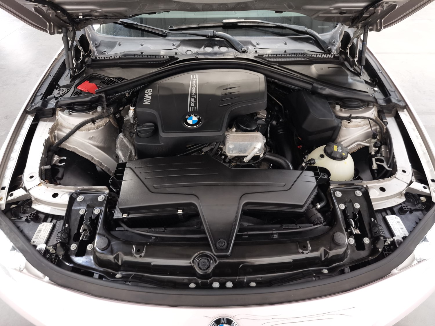 Used BMW 3 Series 2016 2.0 AT