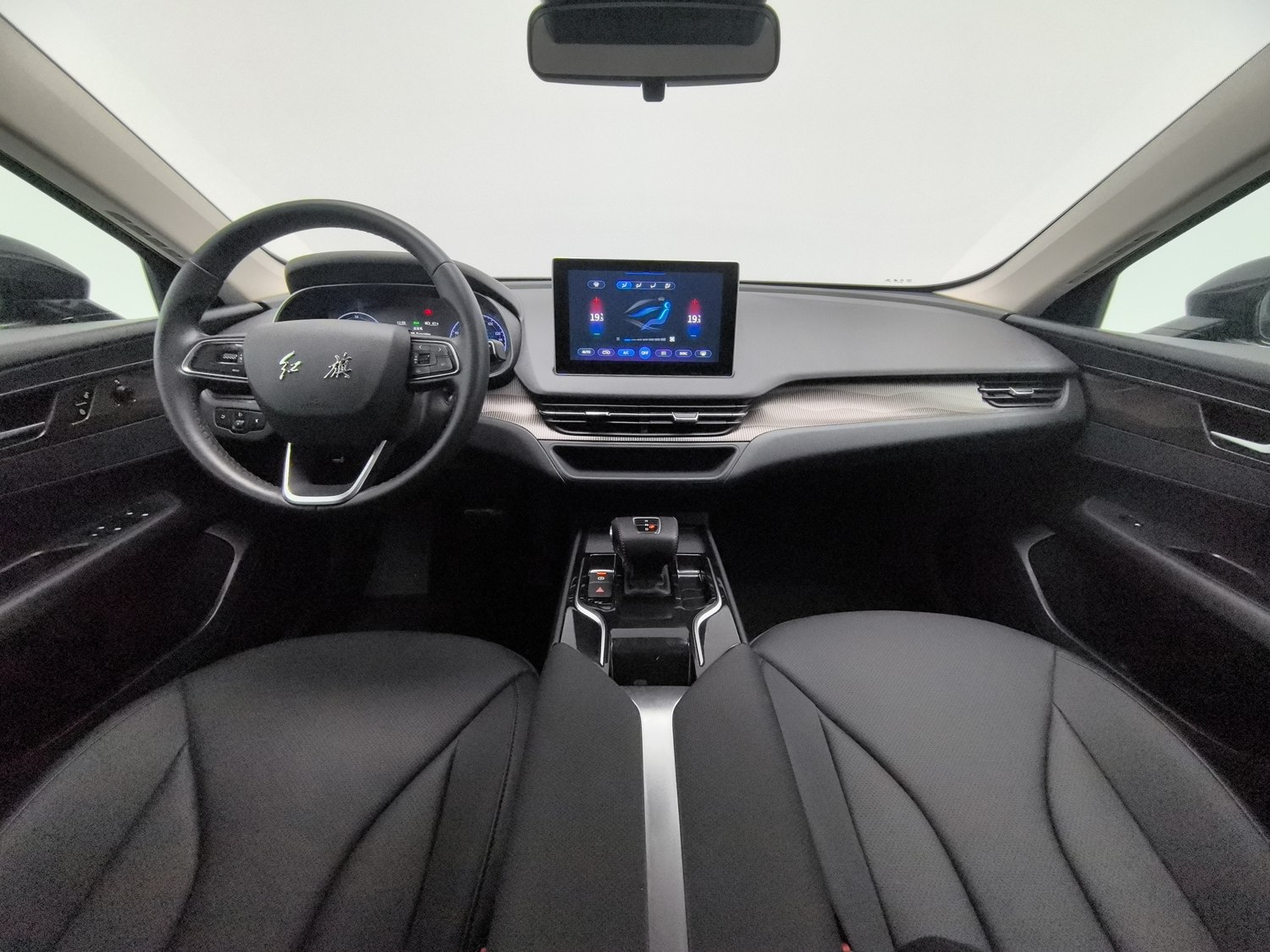 Used Hongqi E-QM5 2023