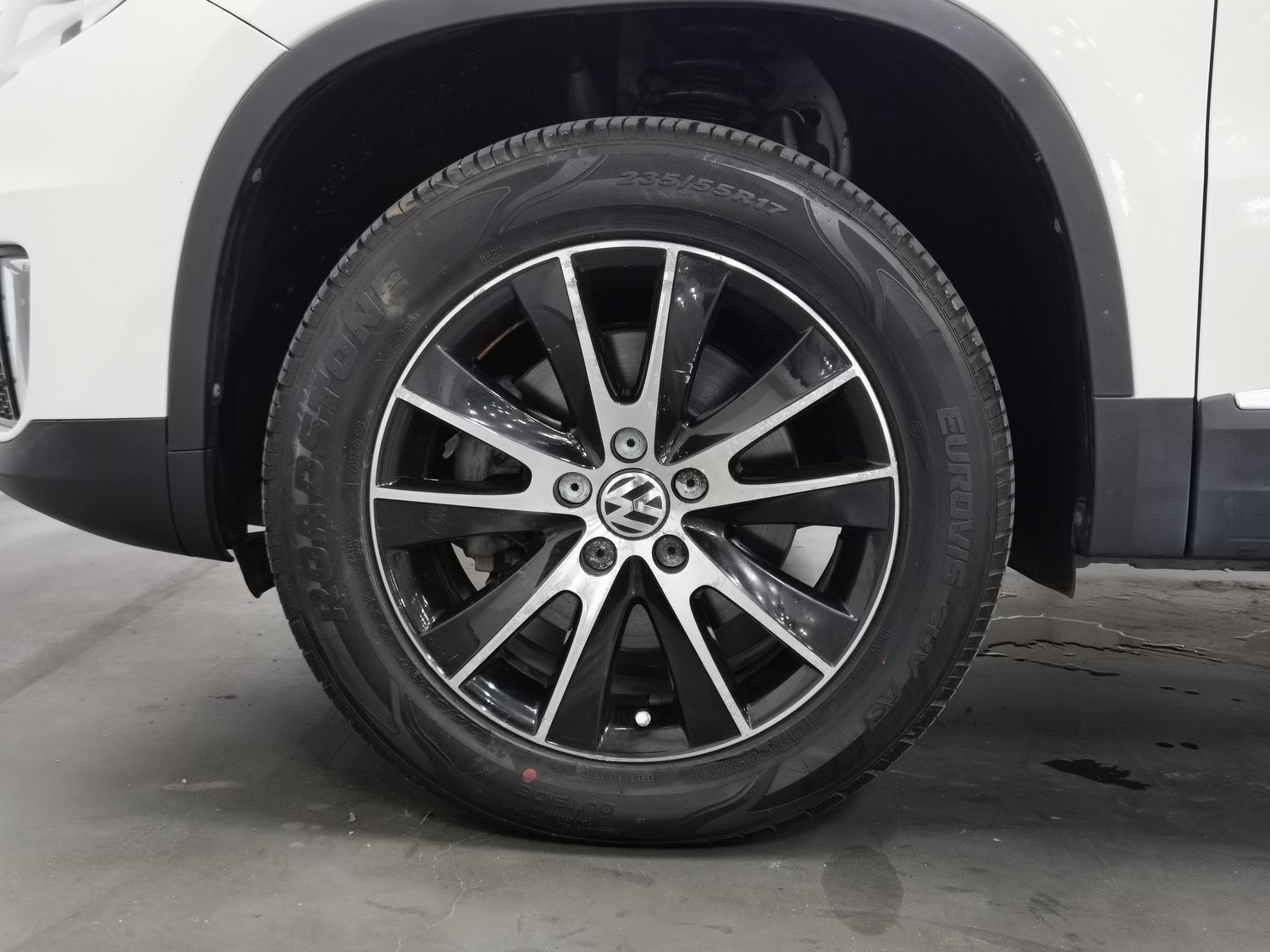 Used Volkswagen Tiguan 2015 1.8 AT