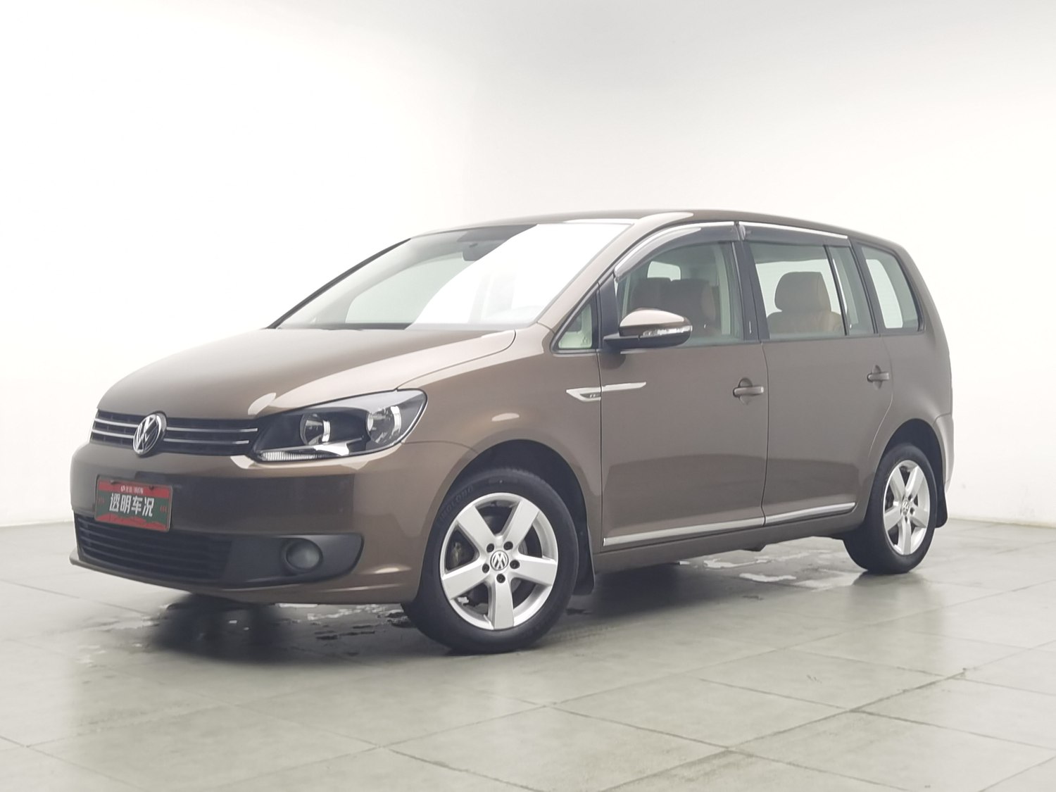 Used Volkswagen Touran 2013 1.4 MT