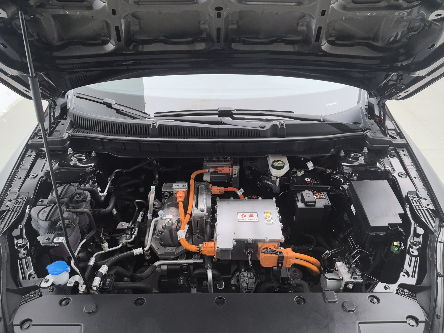 Used Hongqi E-QM5 2023