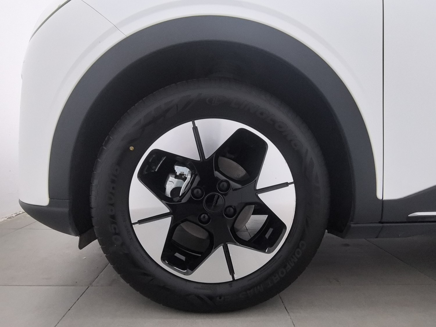 Used Geely Galaxy Xingyuan 2025