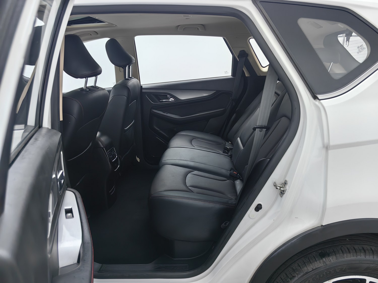 Used Baojun 560 2015 1.8 MT