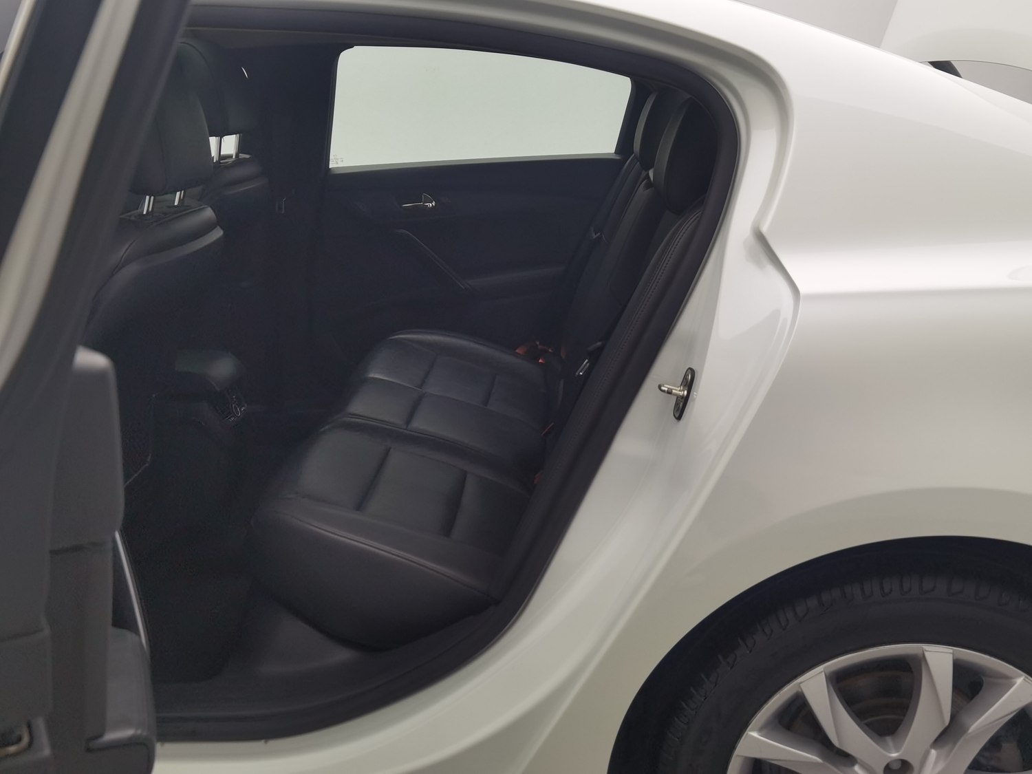 Used Peugeot 508 2015 1.6 AT