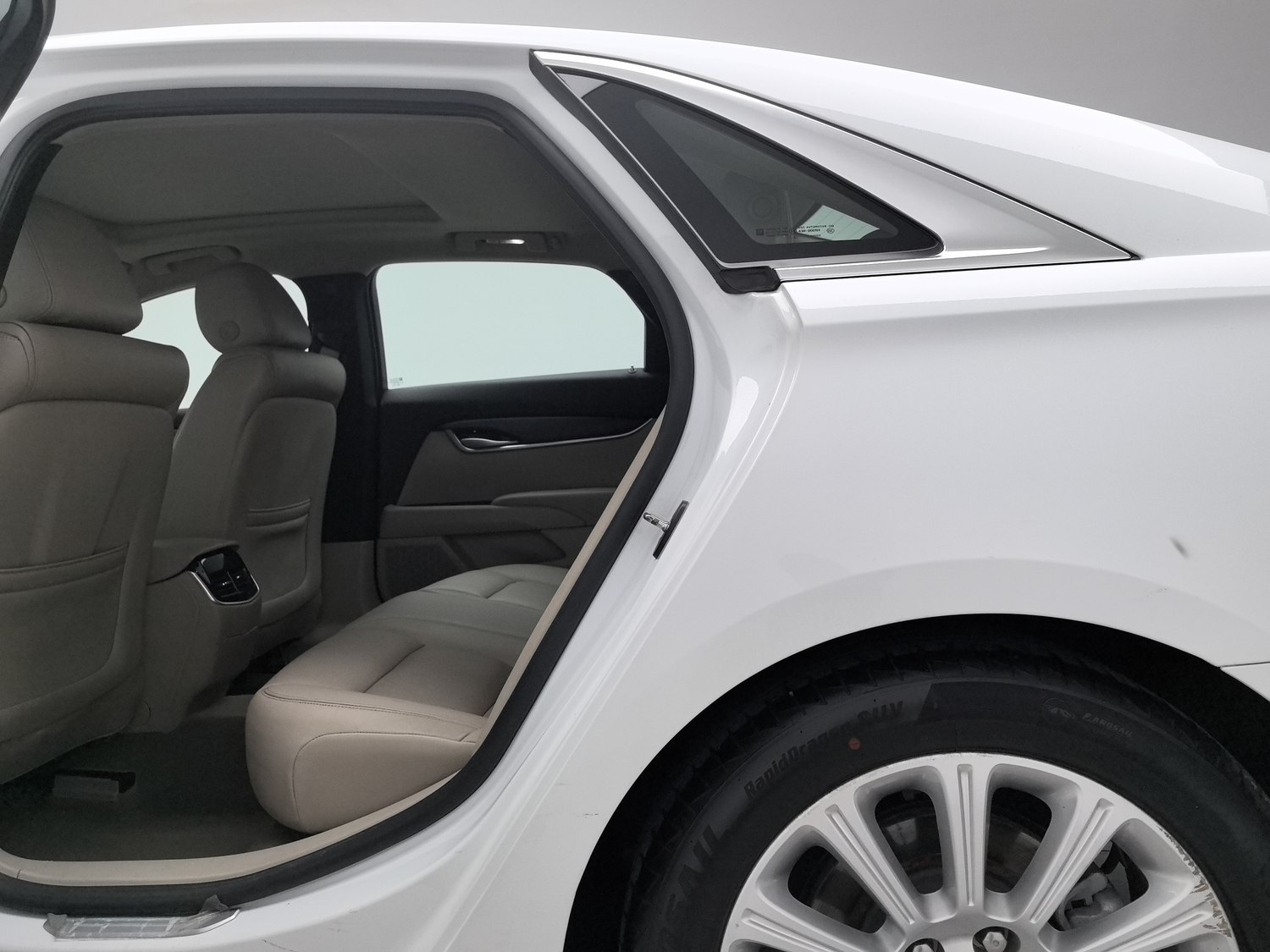 Used Cadillac XTS 2015 2.0 AT