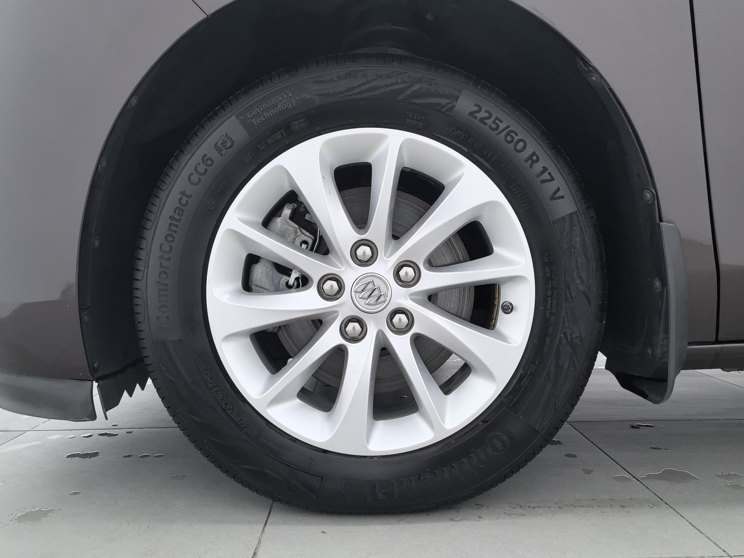 Used Buick GL8 2017 2.0 AT