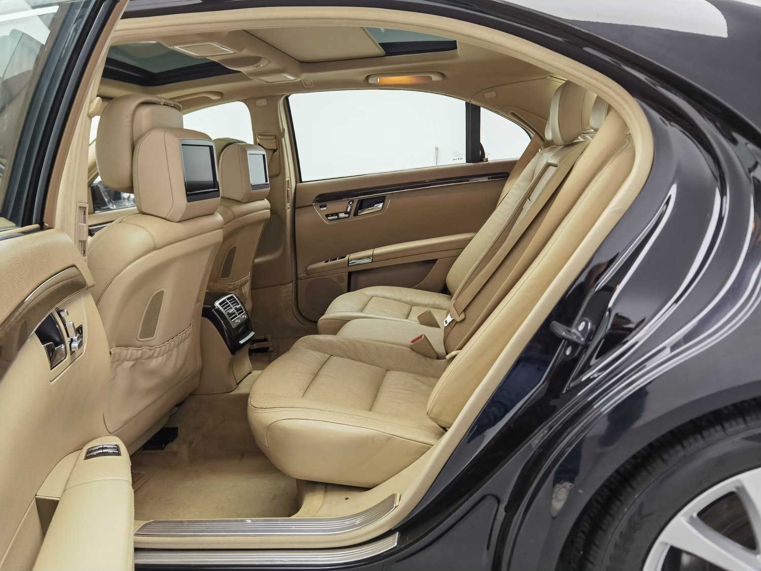 Used Mercedes-Benz S-Class (Imported) 2010 3.0 AT