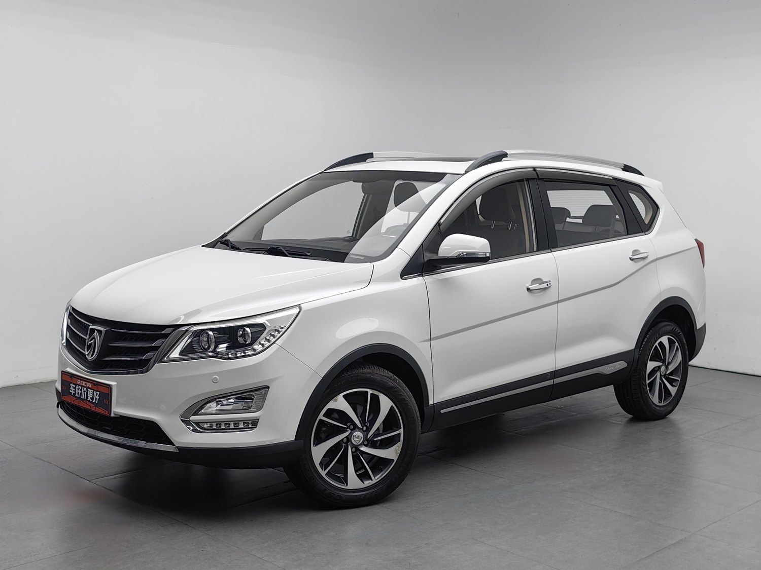 Used Baojun 560 2015 1.8 MT