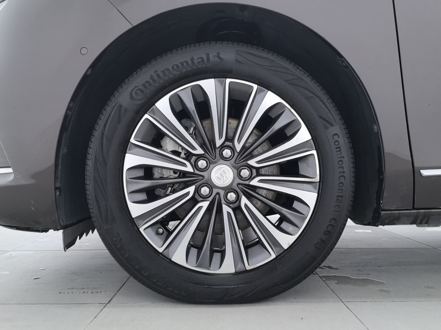 Used Buick GL8 2020 2.0 AT