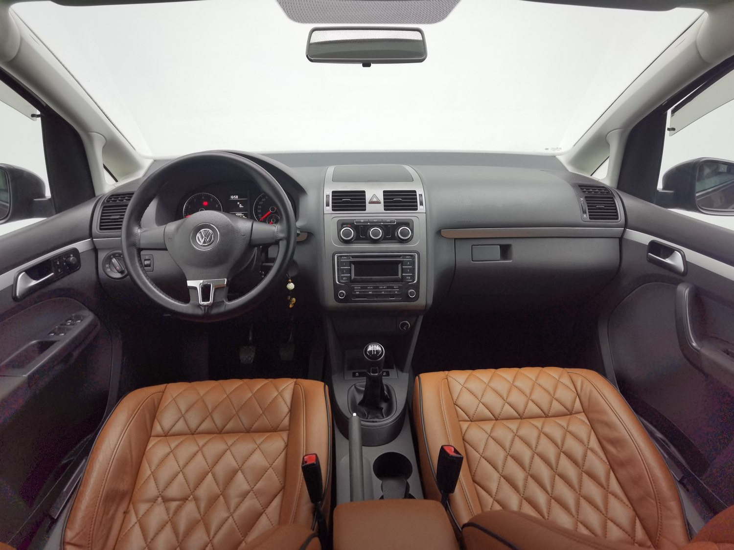 Used Volkswagen Touran 2013 1.4 MT