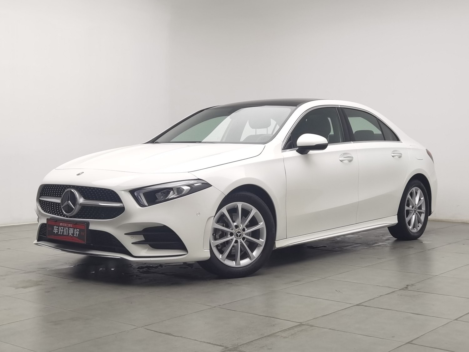 Used Mercedes-Benz A-Class 2019 1.3 AT