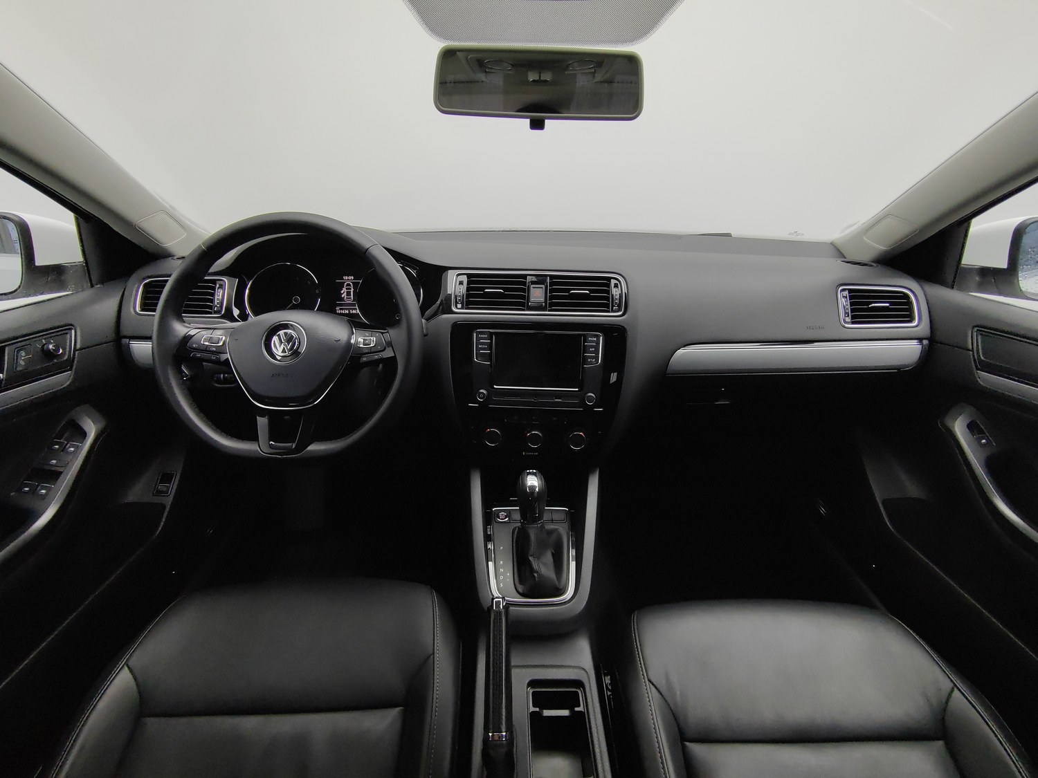 Used Volkswagen Sagitar 2018 1.4 AT