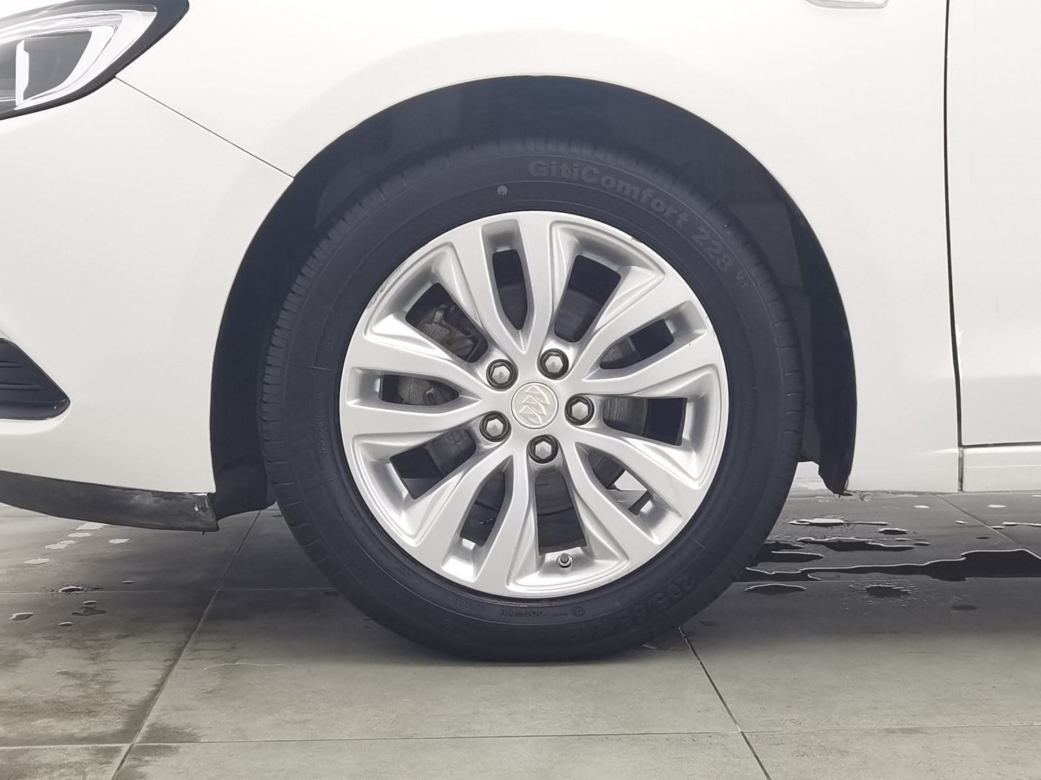 Used Buick Excelle 2019 1.0 MT