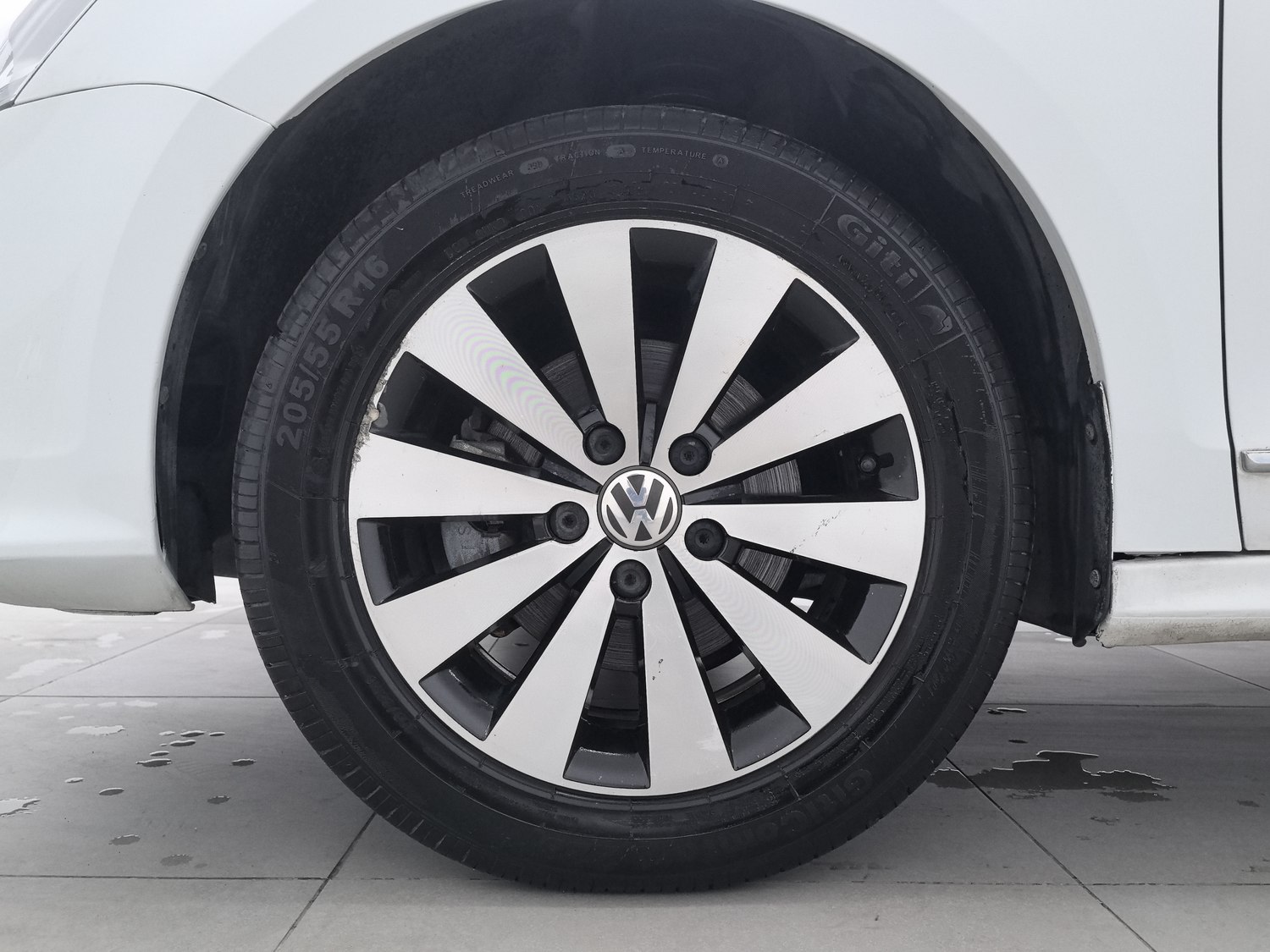 Used Volkswagen Sagitar 2018 1.6 MT