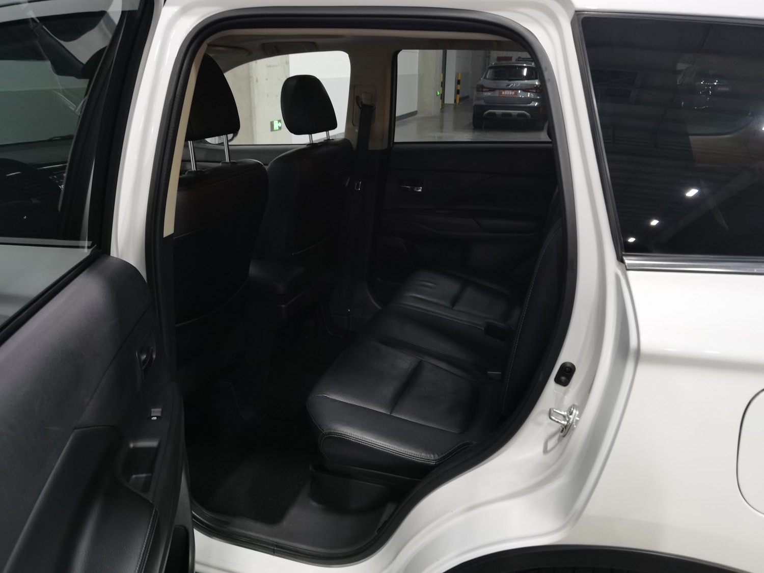 Used Mitsubishi Outlander (Imported) 2016 2.4 AT