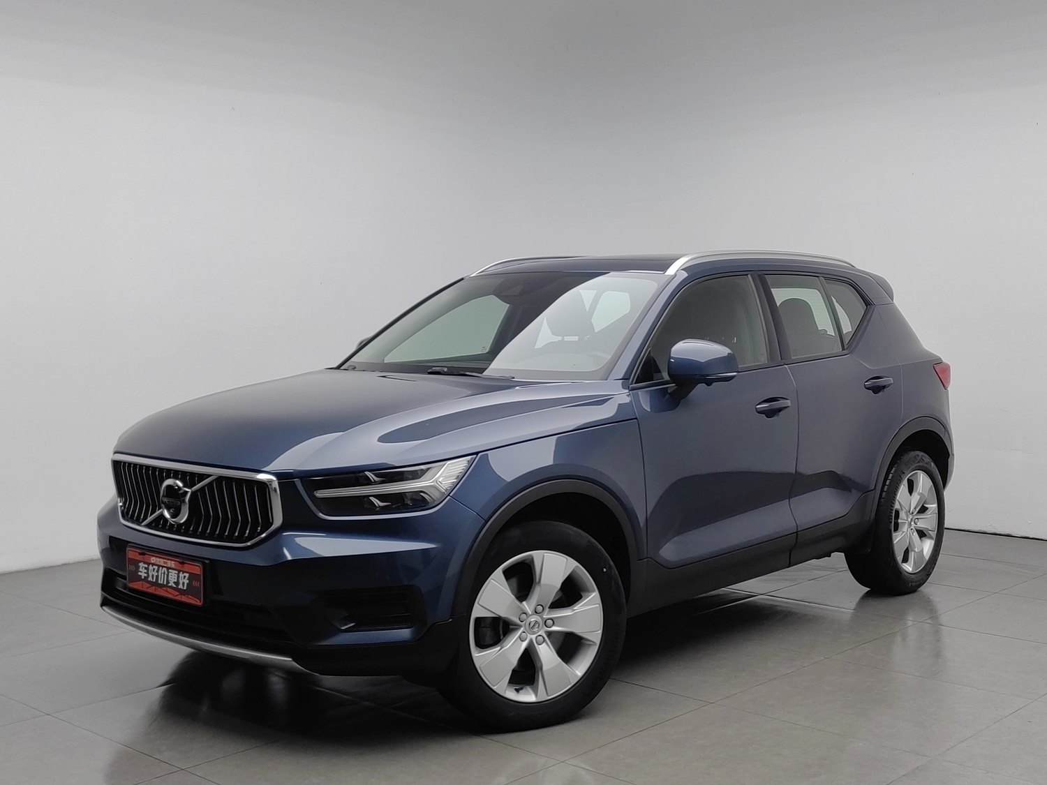 Used Volvo XC40 2022 2.0 AT