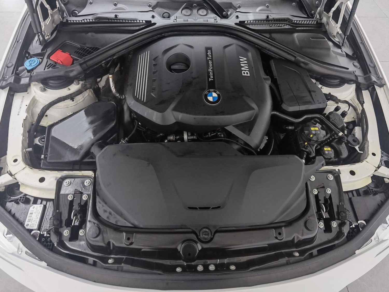 Used BMW 3 Series 2018 2.0 AT