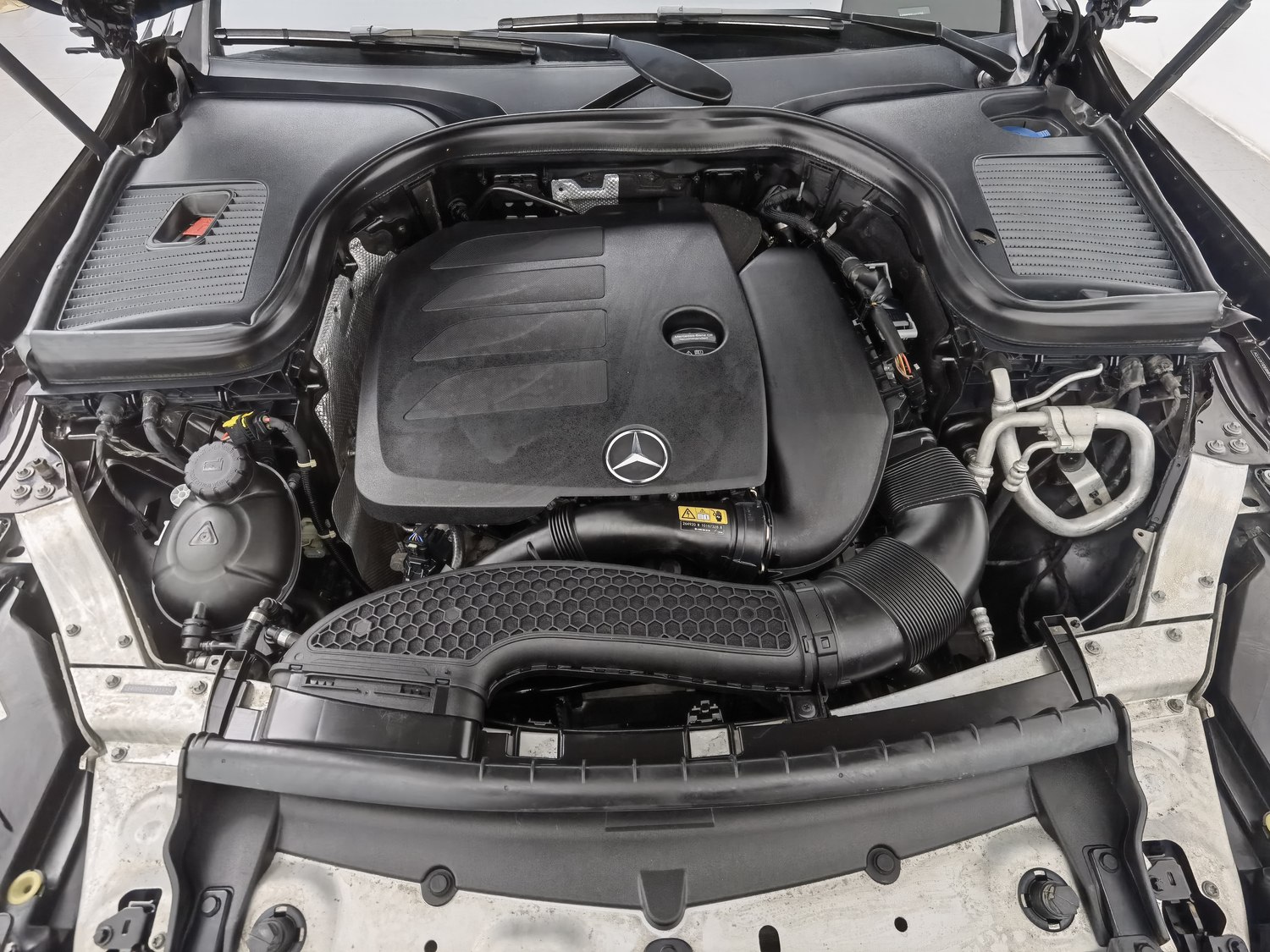 Used Mercedes-Benz GLC 2020 2.0 AT