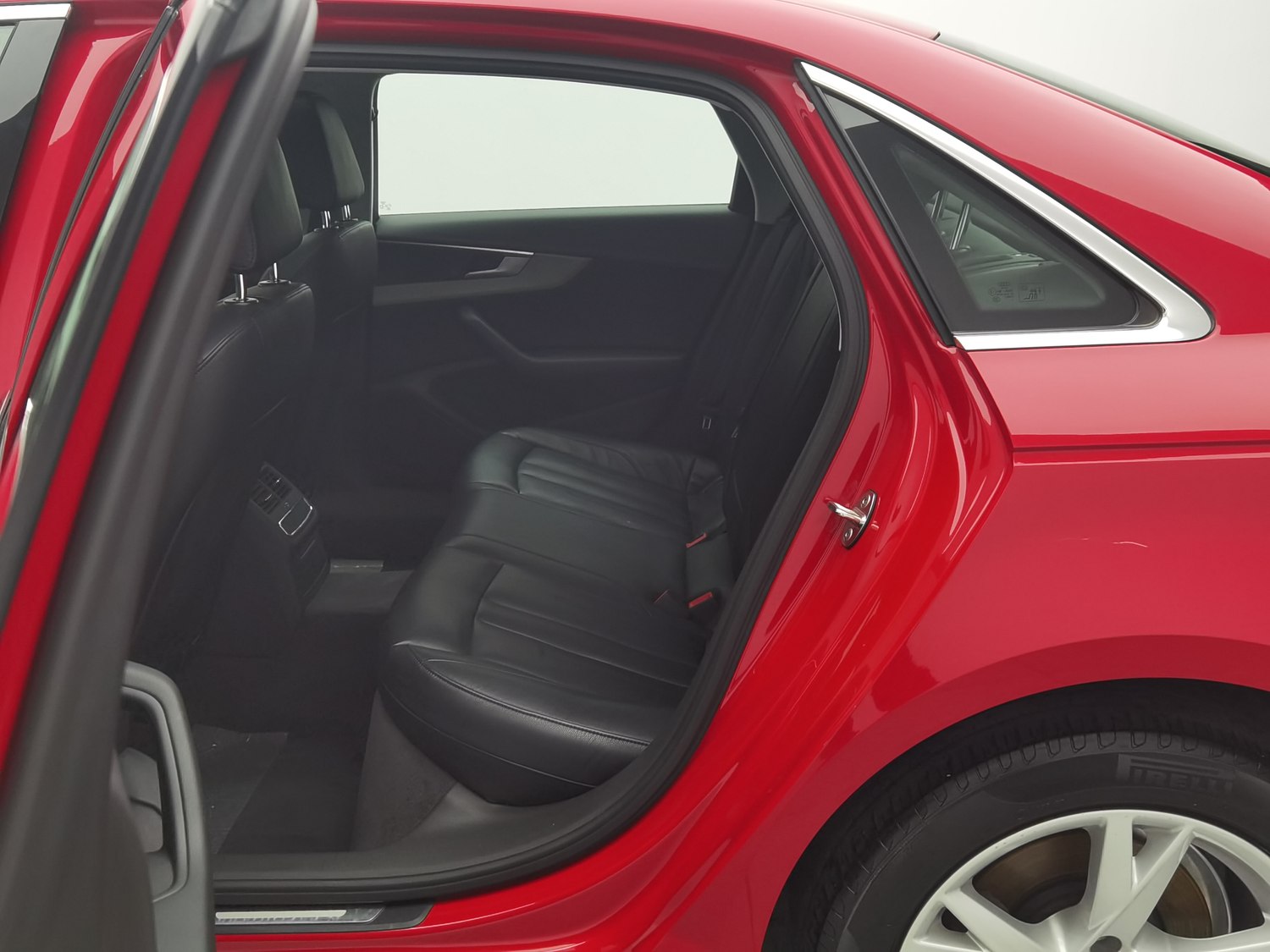 Used Audi A4L 2017 2.0 AT