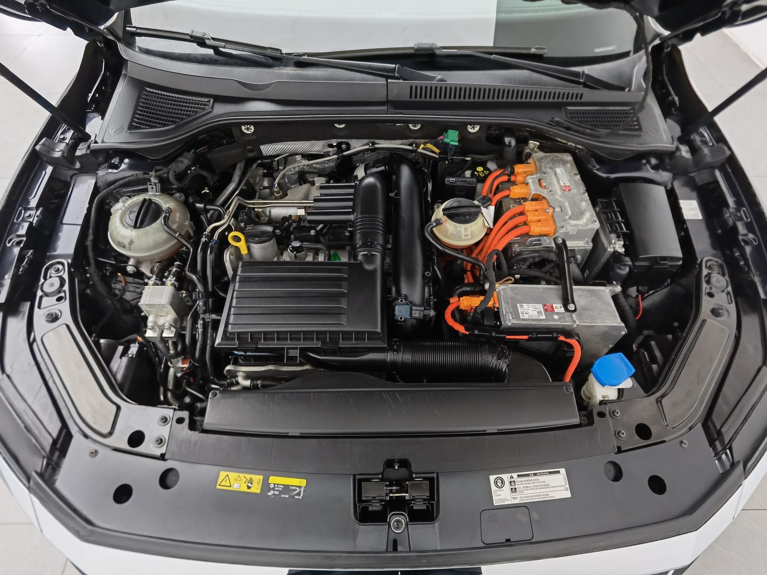 Used Volkswagen Passat EV 2020 1.4 AT