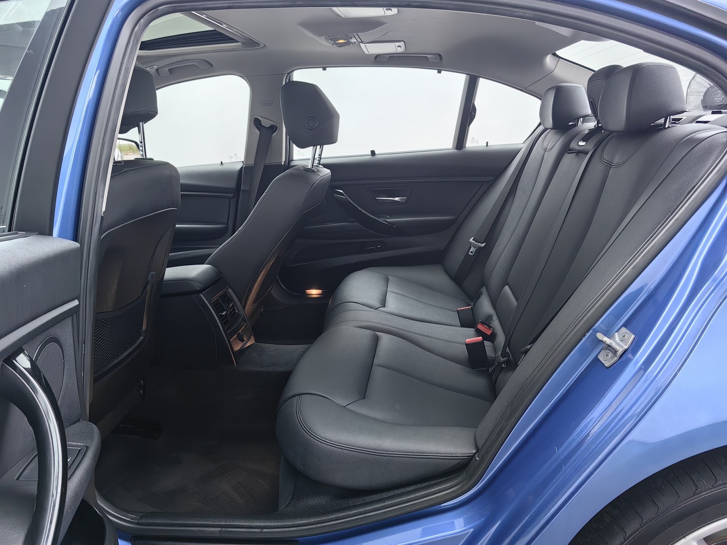 Used BMW 3 Series 2017 2.0 AT