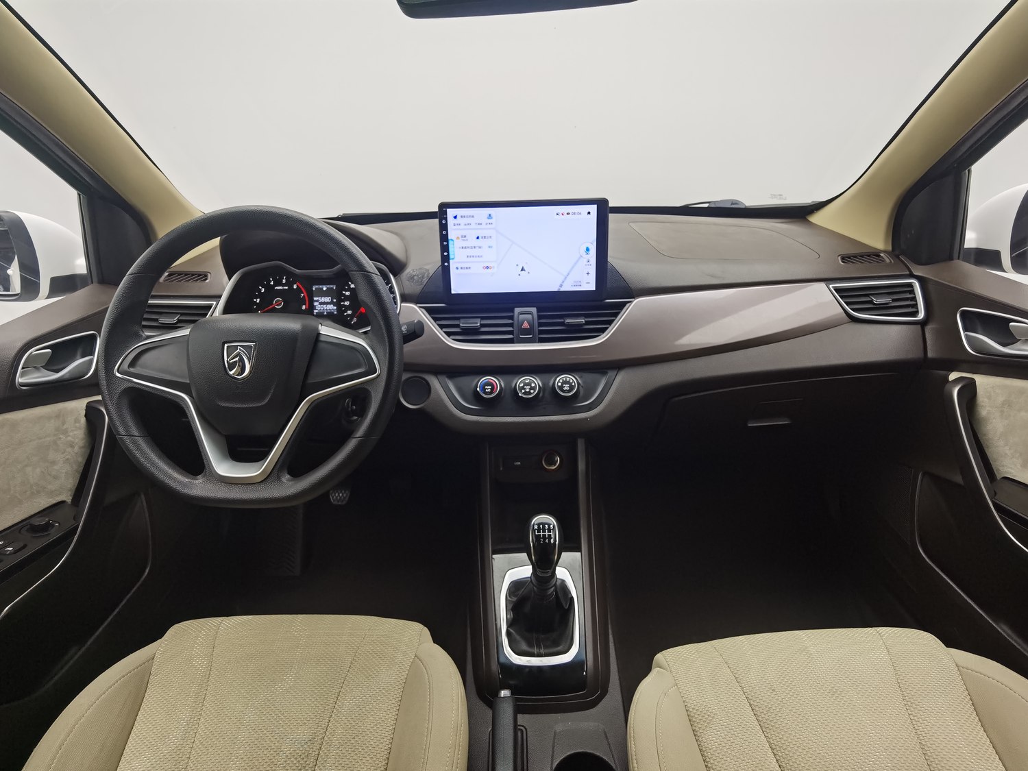 Used Baojun 310W 2017 1.5 MT