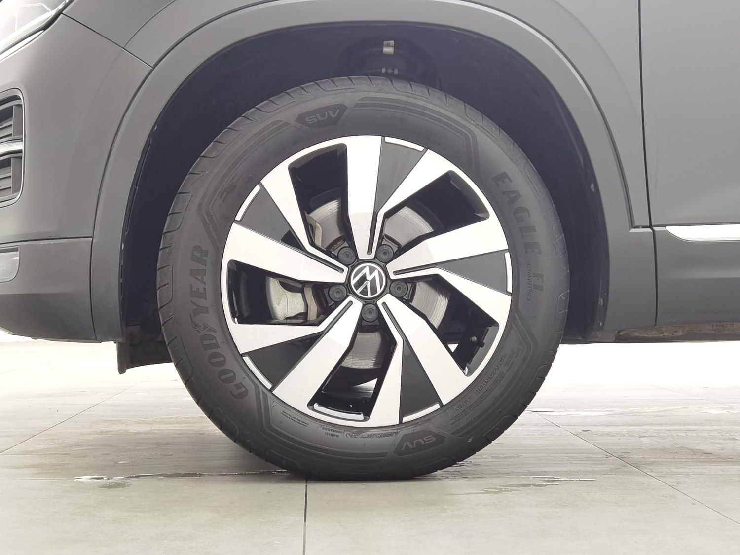 Used Volkswagen Tayron 2021 2.0 AT