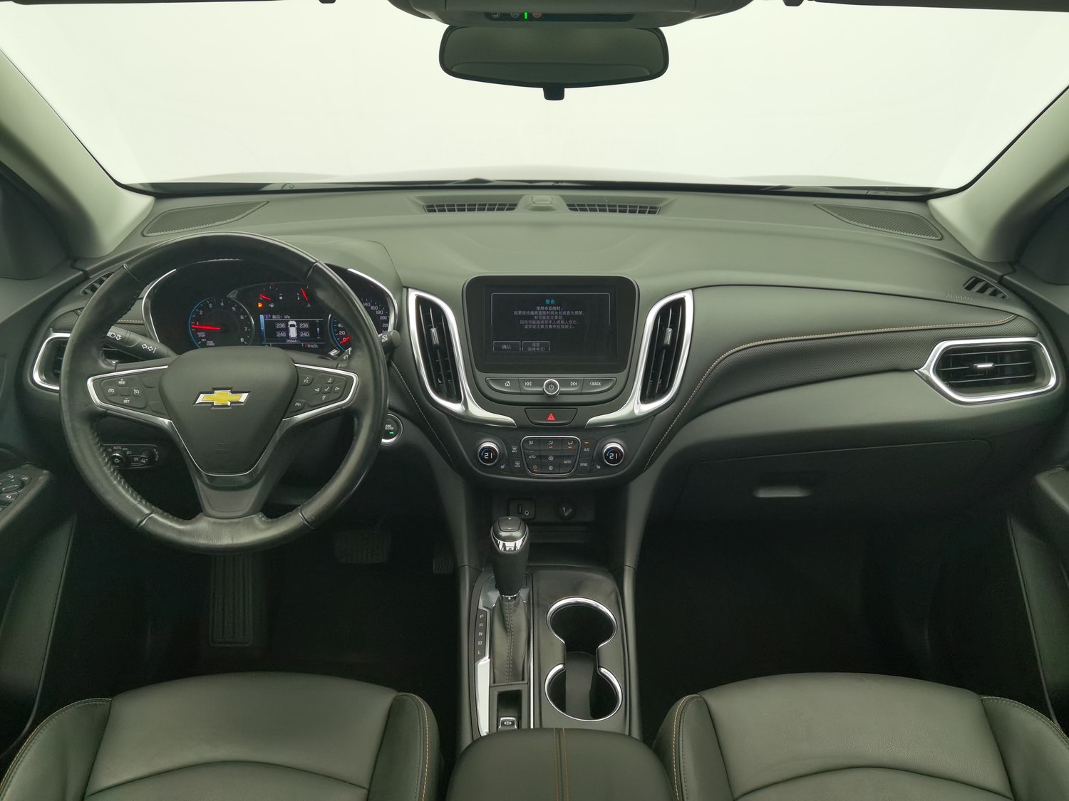 Used Chevrolet Equinox 2018 2.0 AT