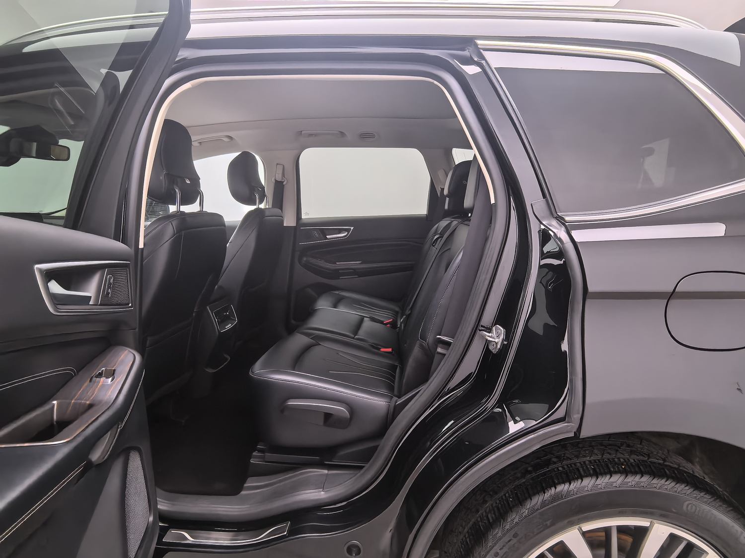 Used Ford Edge 2021 2.0 AT