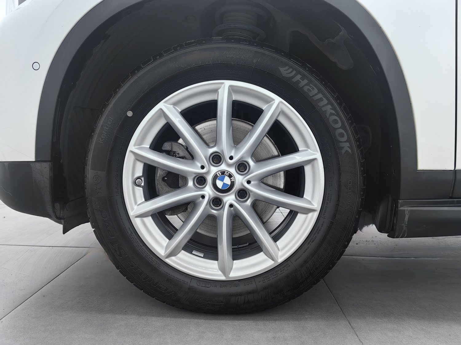 Used BMW X1 2019 1.5 AT
