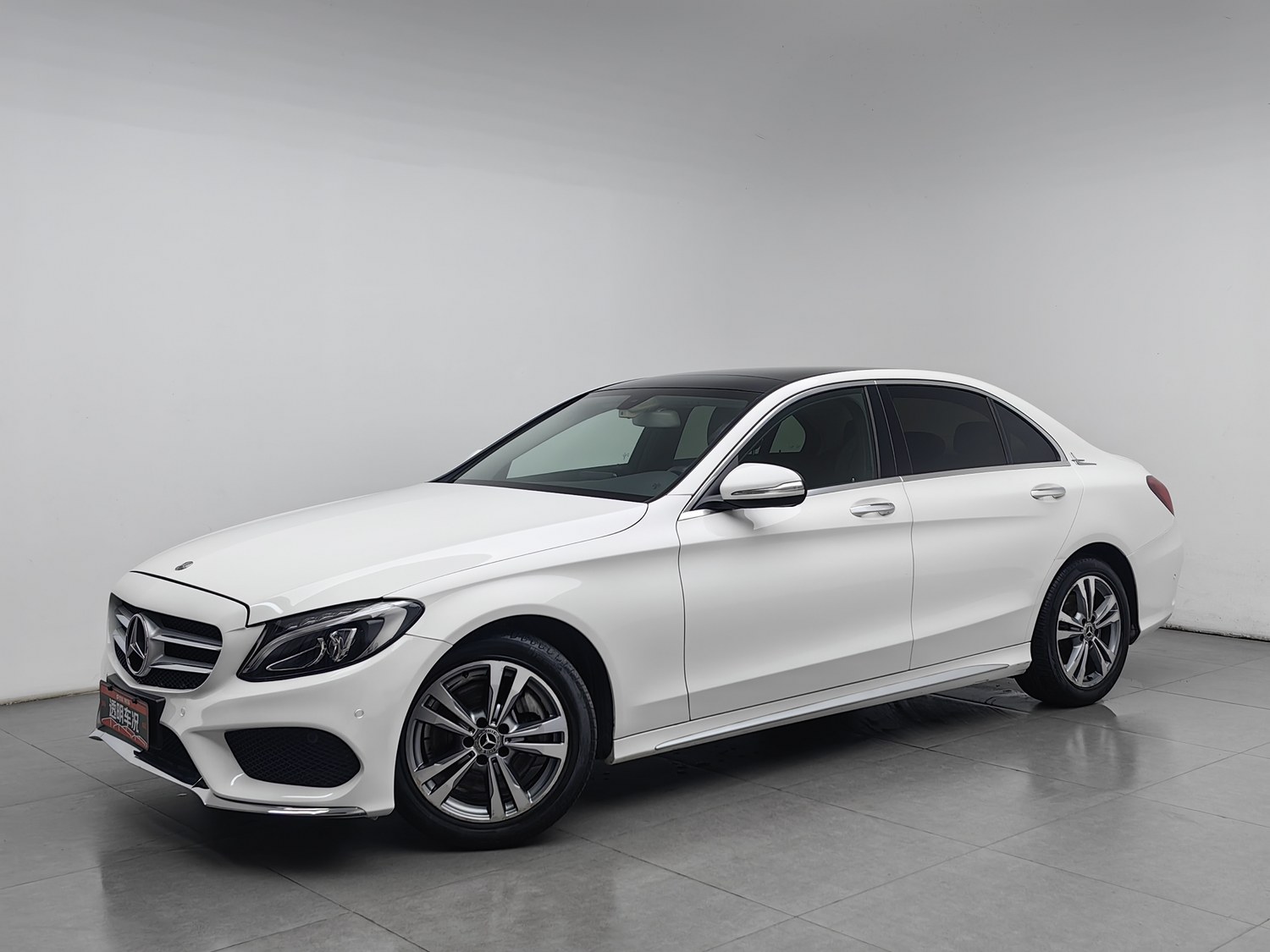 Used Mercedes-Benz C-Class 2018 2.0 AT