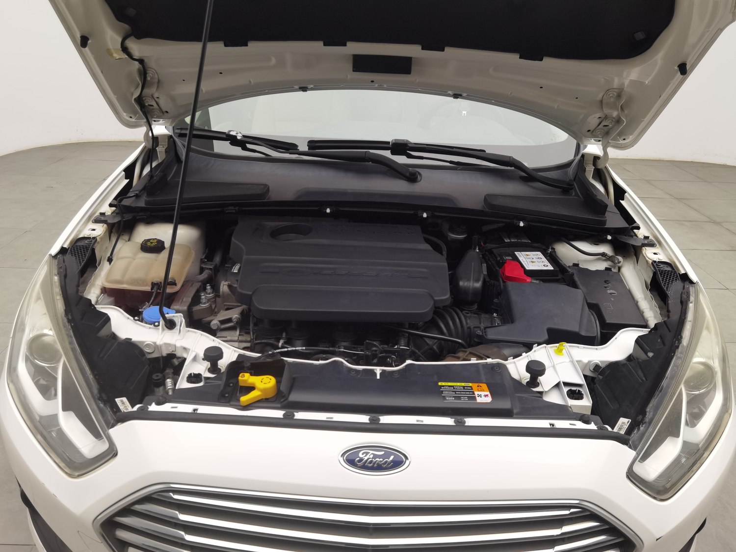 Used Ford Escort 2015 1.5 AT