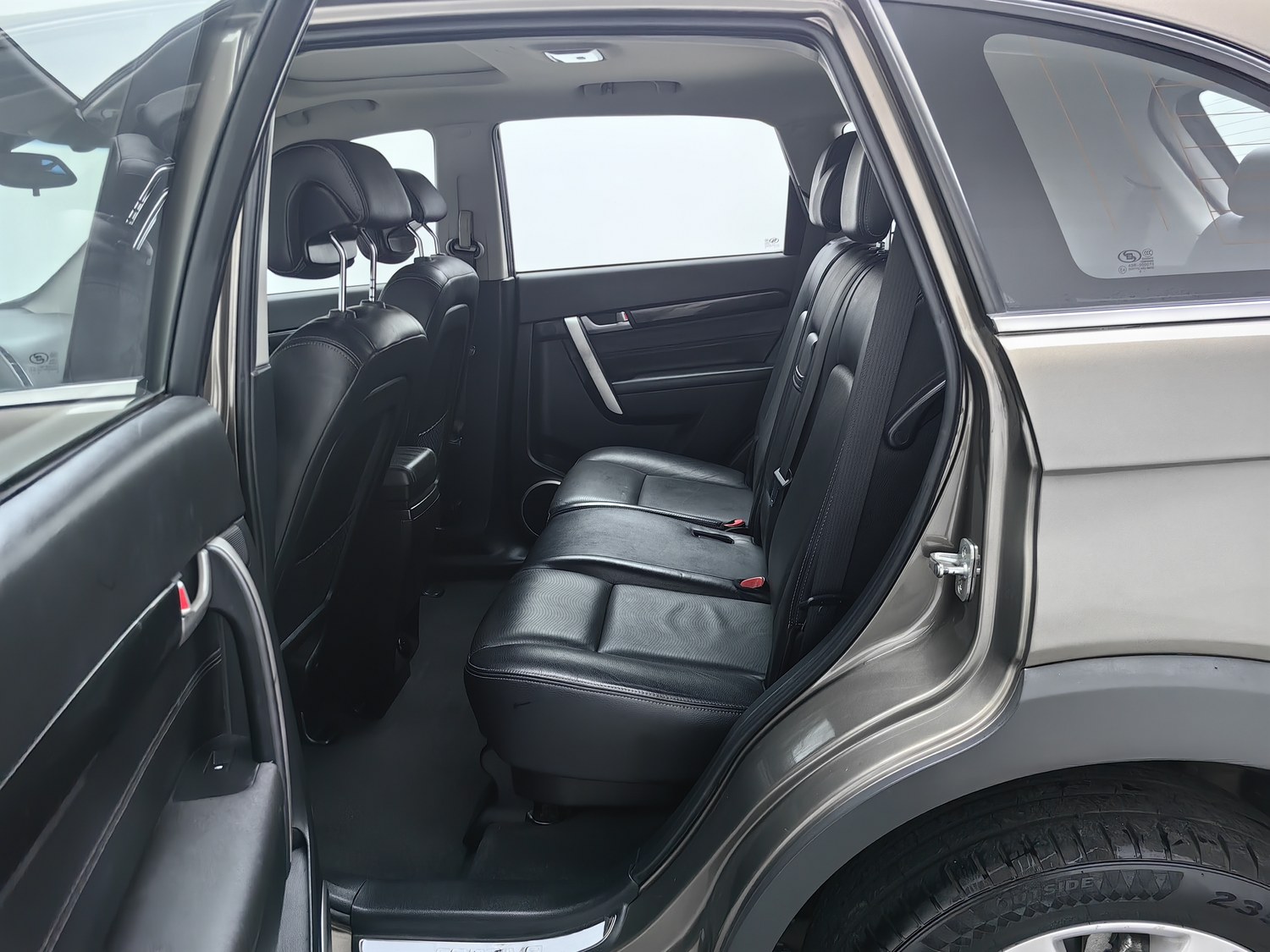 Used Chevrolet Captiva 2015 2.4 AT