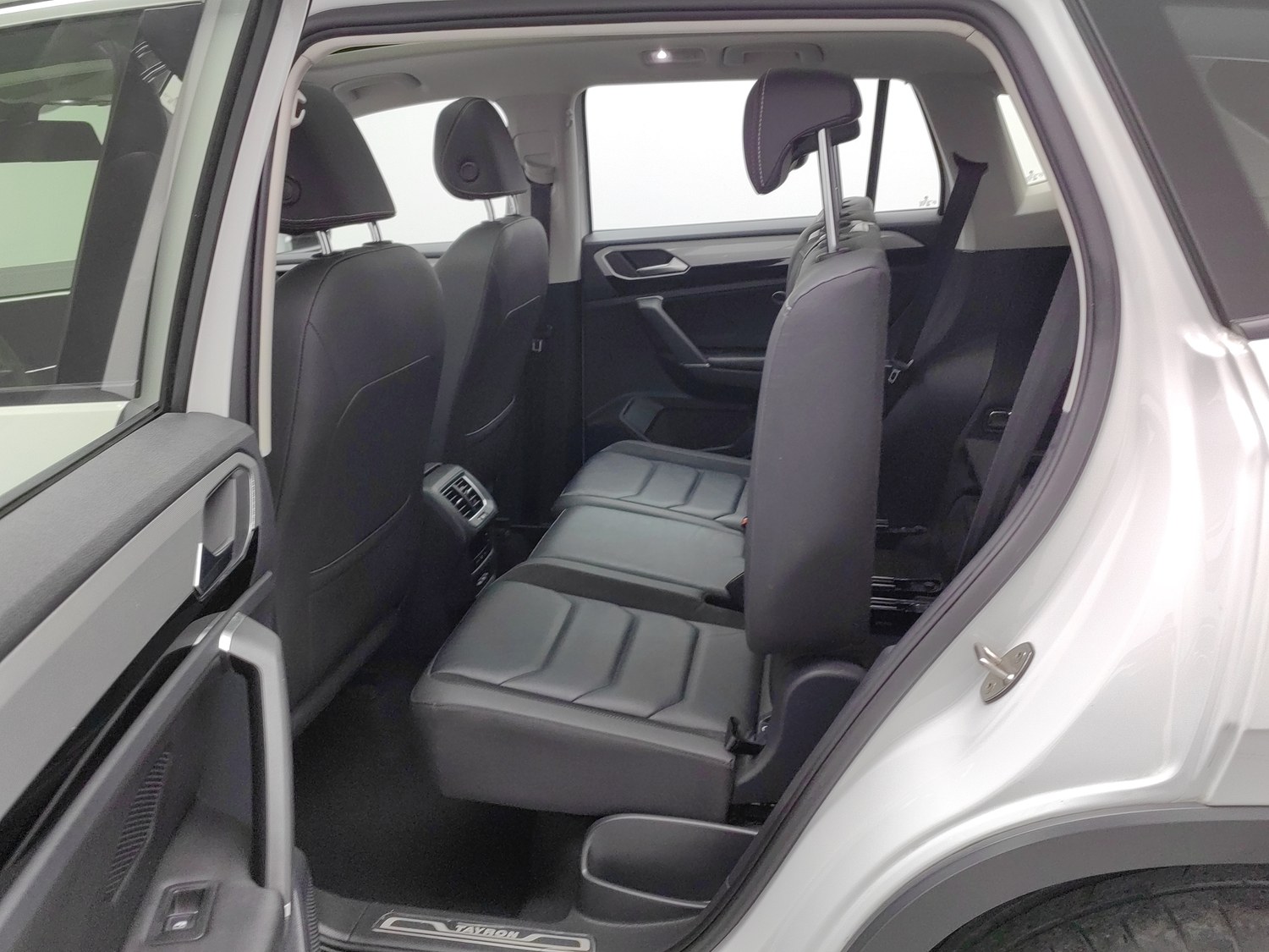 Used Volkswagen Tayron 2020 2.0 AT