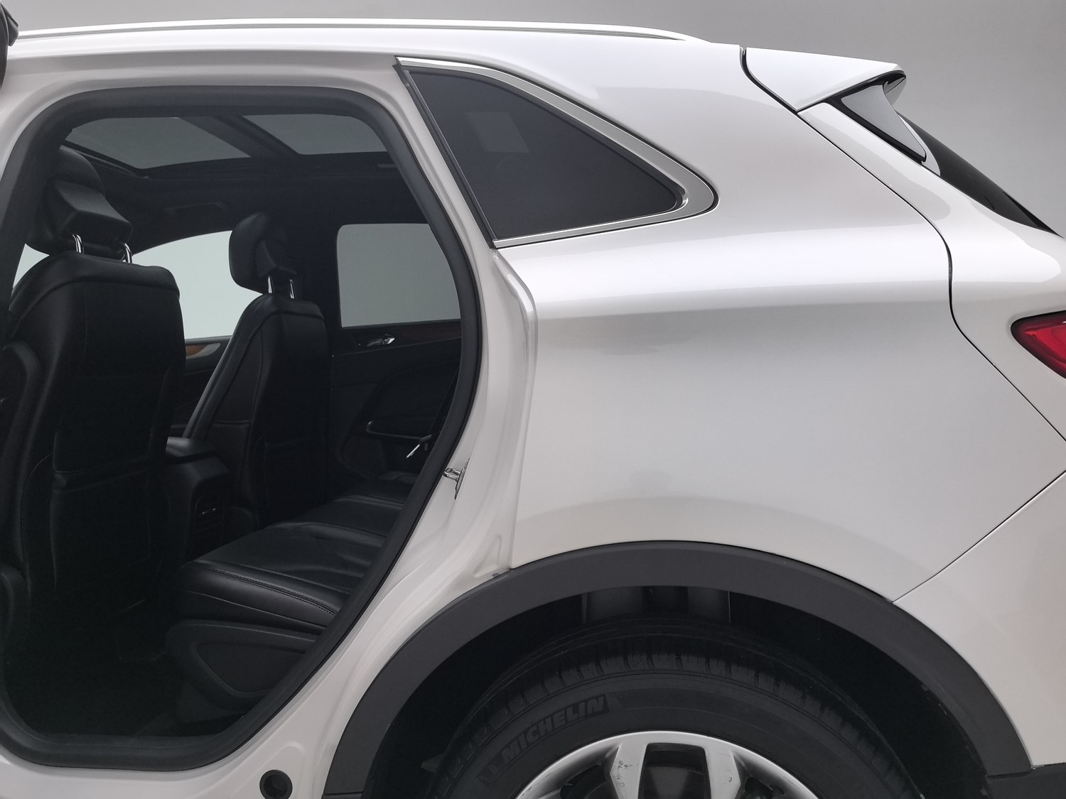 Used Lincoln MKC 2018 2.0 AT