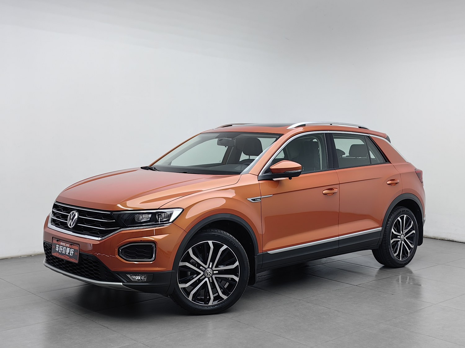Used Volkswagen T-Roc 2019 1.4 AT