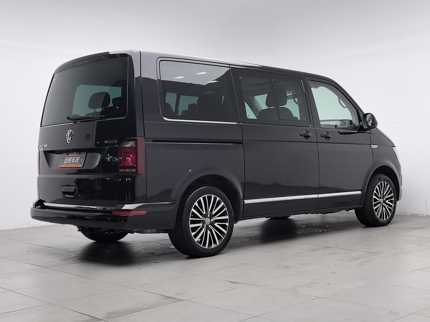 Used Volkswagen Multivan (Imported) 2018 2.0 AT