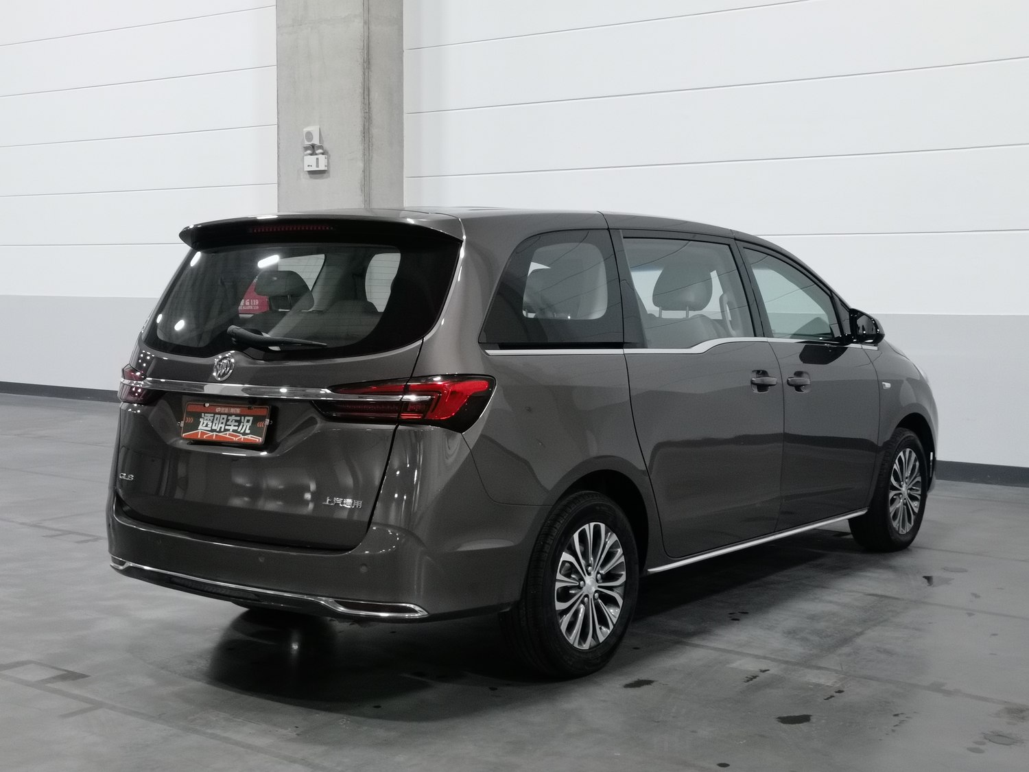 Used Buick GL8 2023 2.0 AT